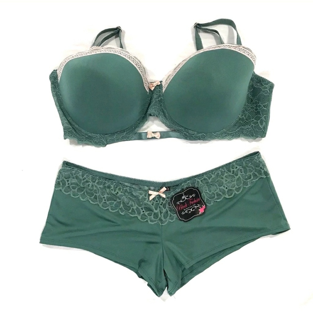 Black Fuchsia by Secret Lace Bra 44D Boy Short Pan